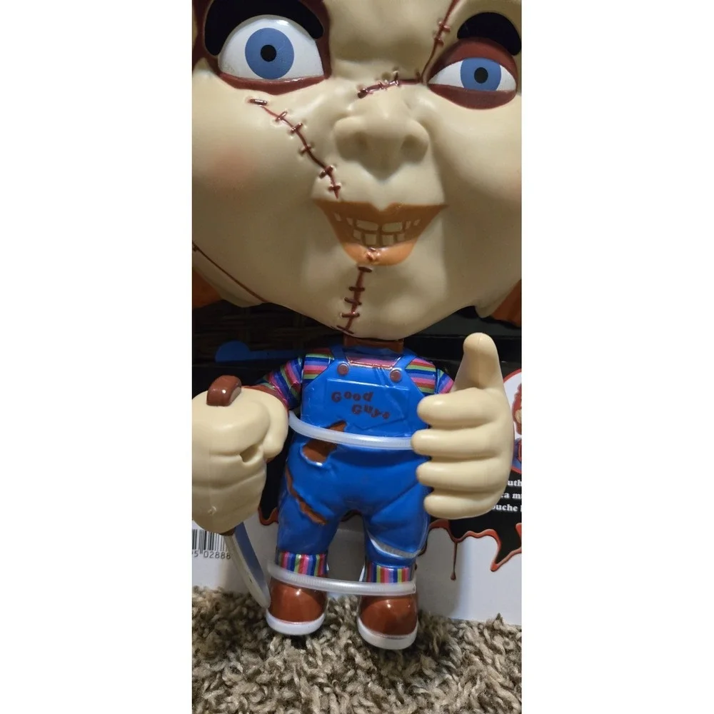NEW Chucky Child's‎ Play Move A Mask Moving Arm Knife Horror Halloween Disguise